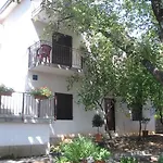 Dea Poreč