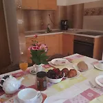 Dea Apartmán *