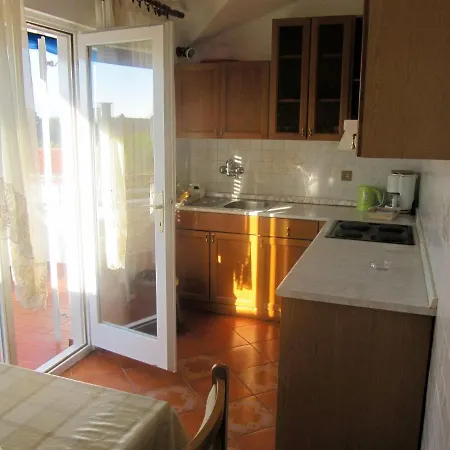 Dea * Porec
