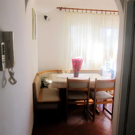 Apartment Dea *