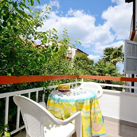 Dea Apartman *