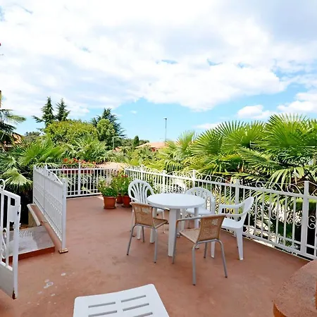 Apartman Dea *