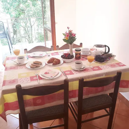 Dea Apartmán *